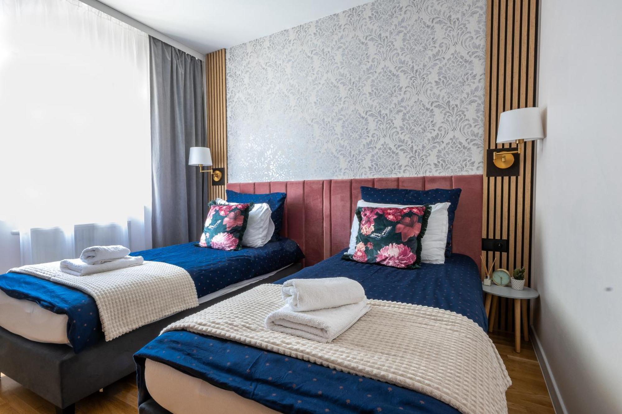 Malinowelove Aircon, 3 Rooms, Parking, Ogrod Krakow Dış mekan fotoğraf